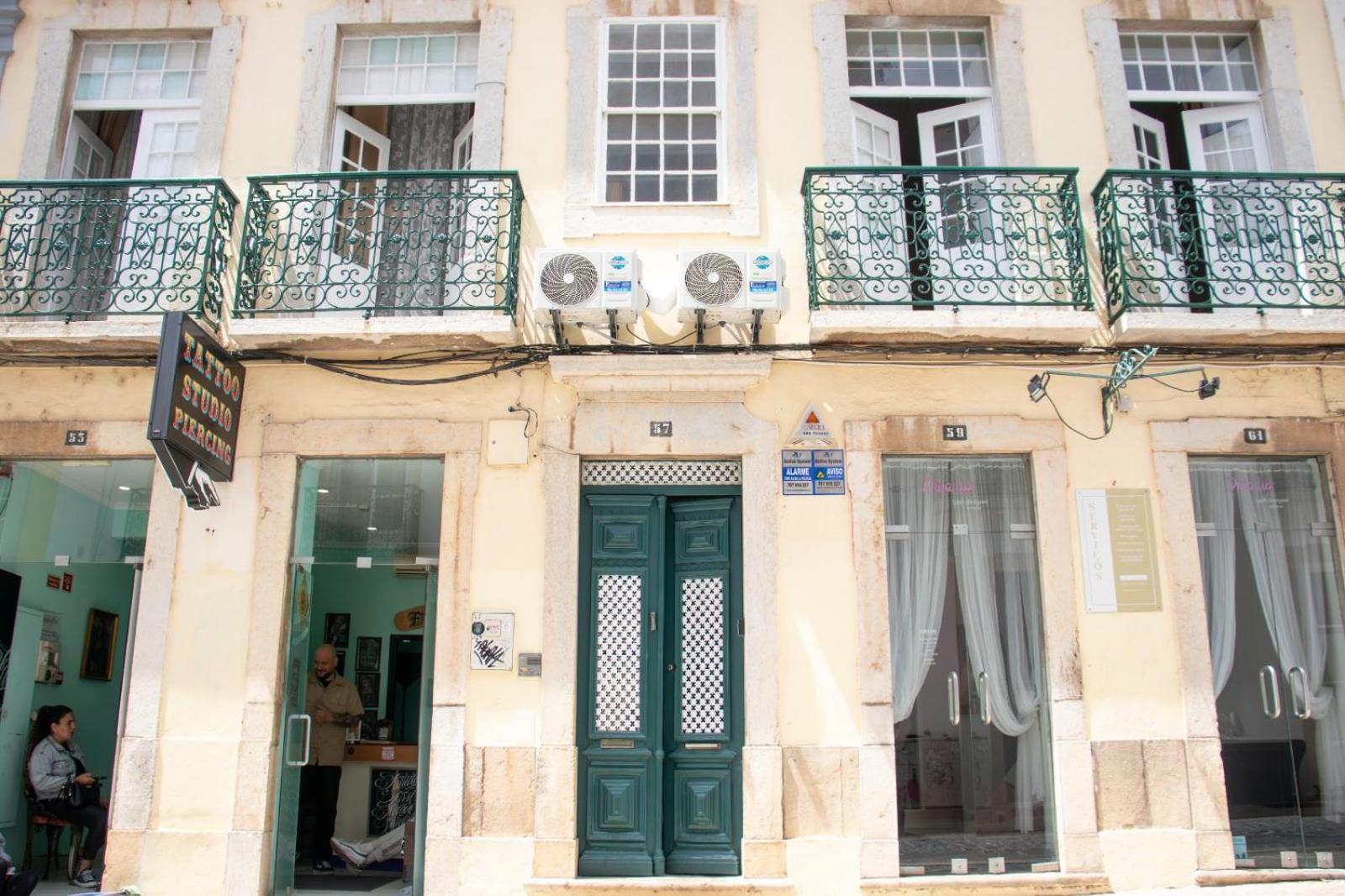 Blife Alicya Private Rooms Faro Exterior photo