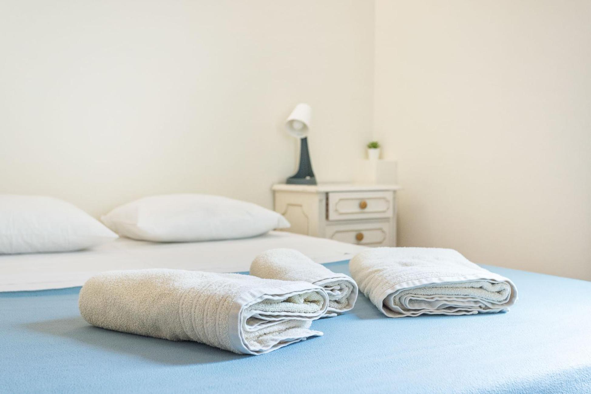 Blife Alicya Private Rooms Faro Exterior photo