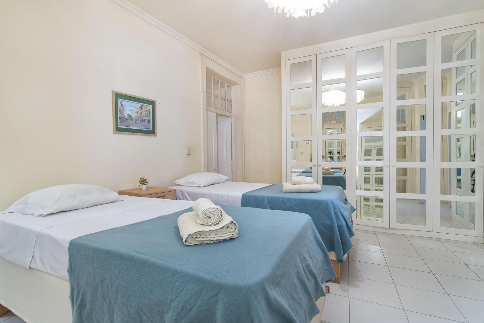 Blife Alicya Private Rooms Faro Exterior photo
