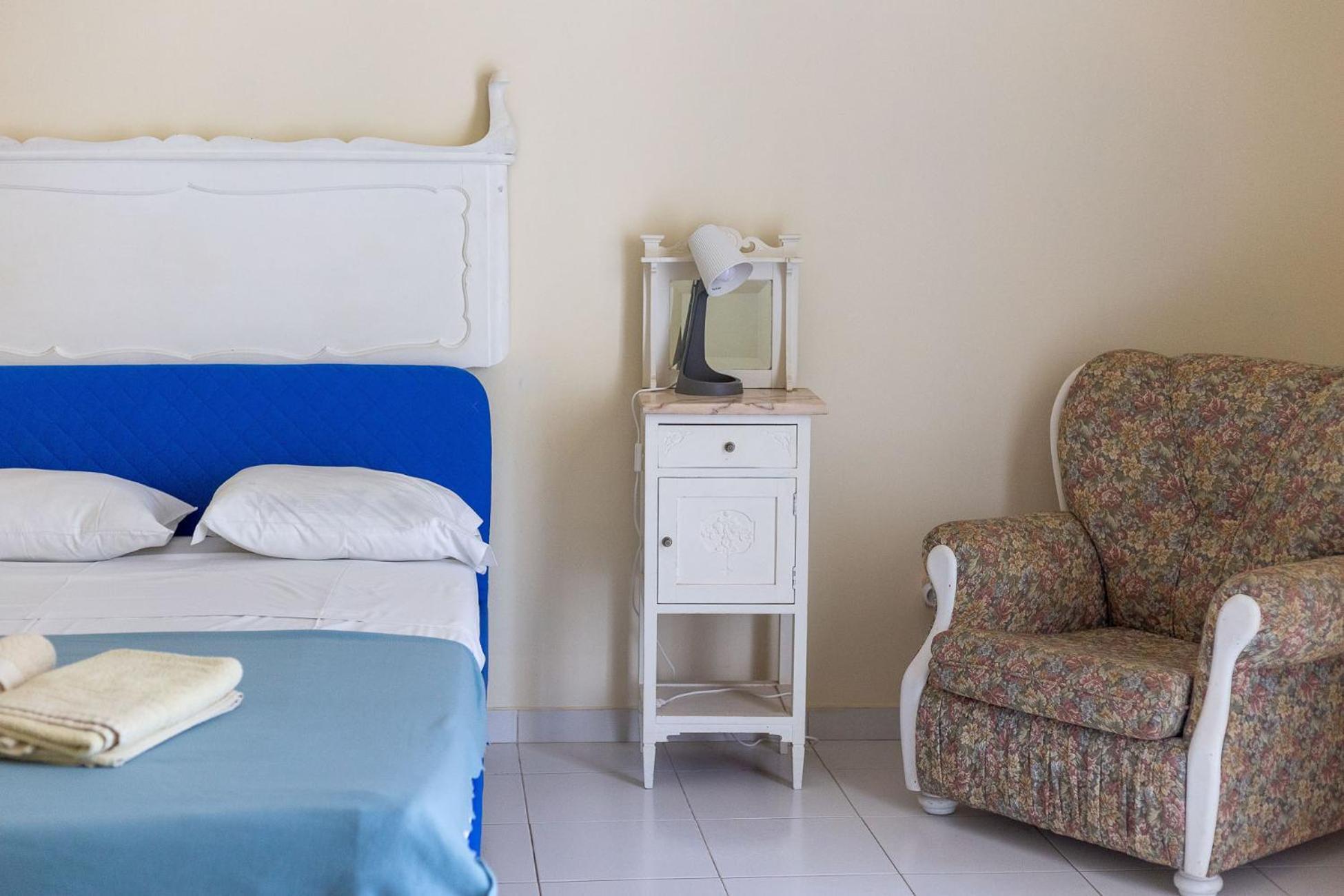 Blife Alicya Private Rooms Faro Exterior photo