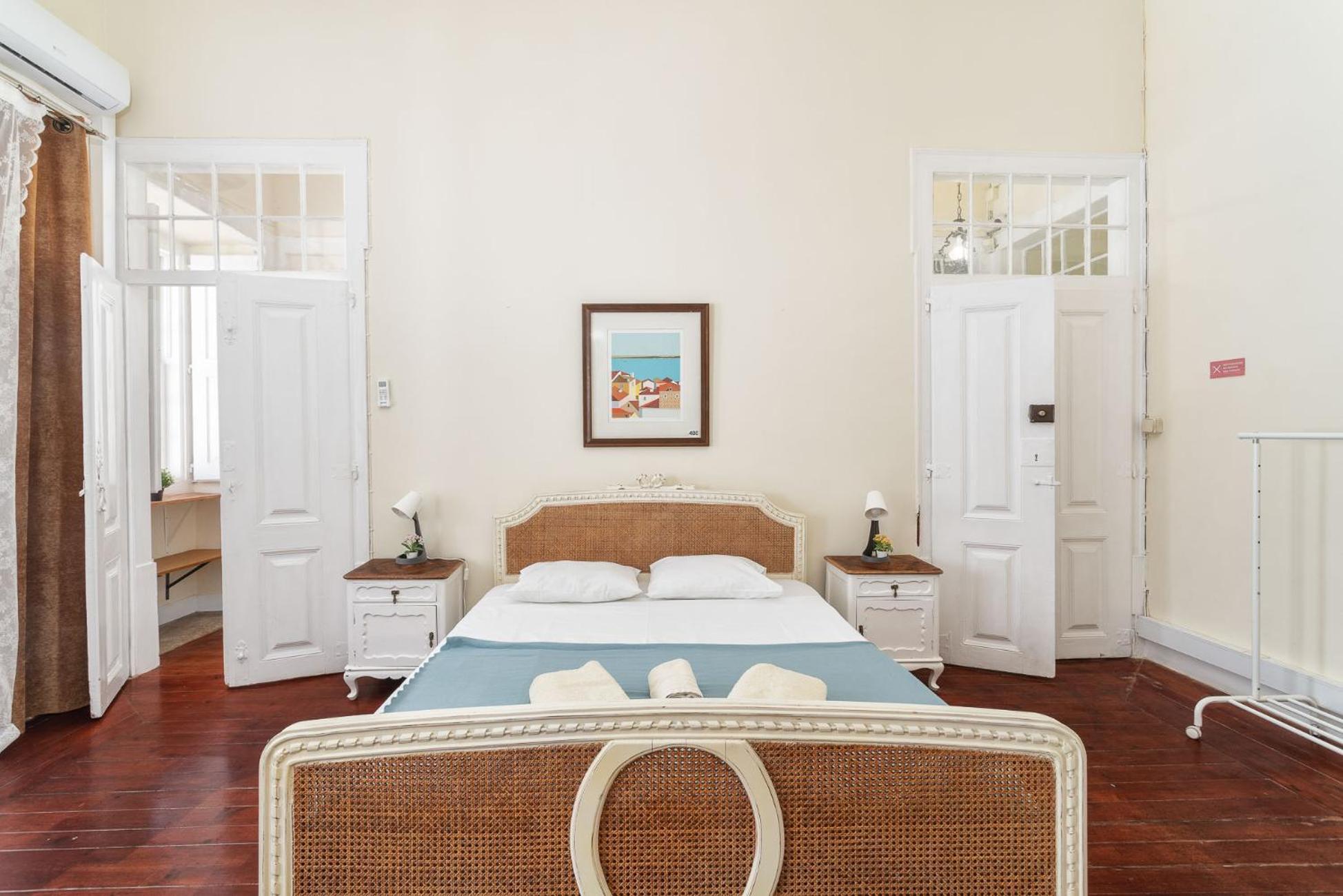 Blife Alicya Private Rooms Faro Exterior photo