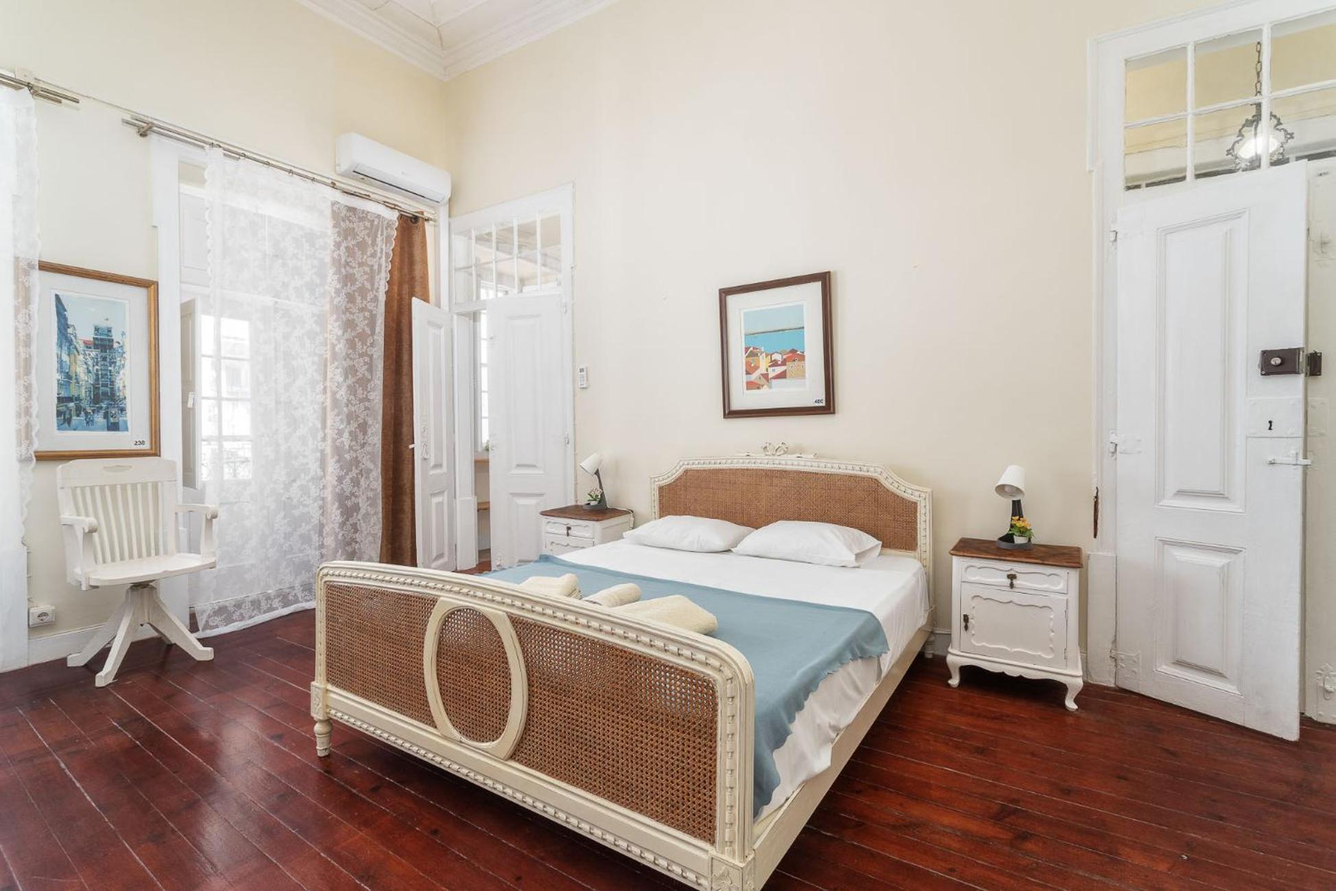 Blife Alicya Private Rooms Faro Exterior photo